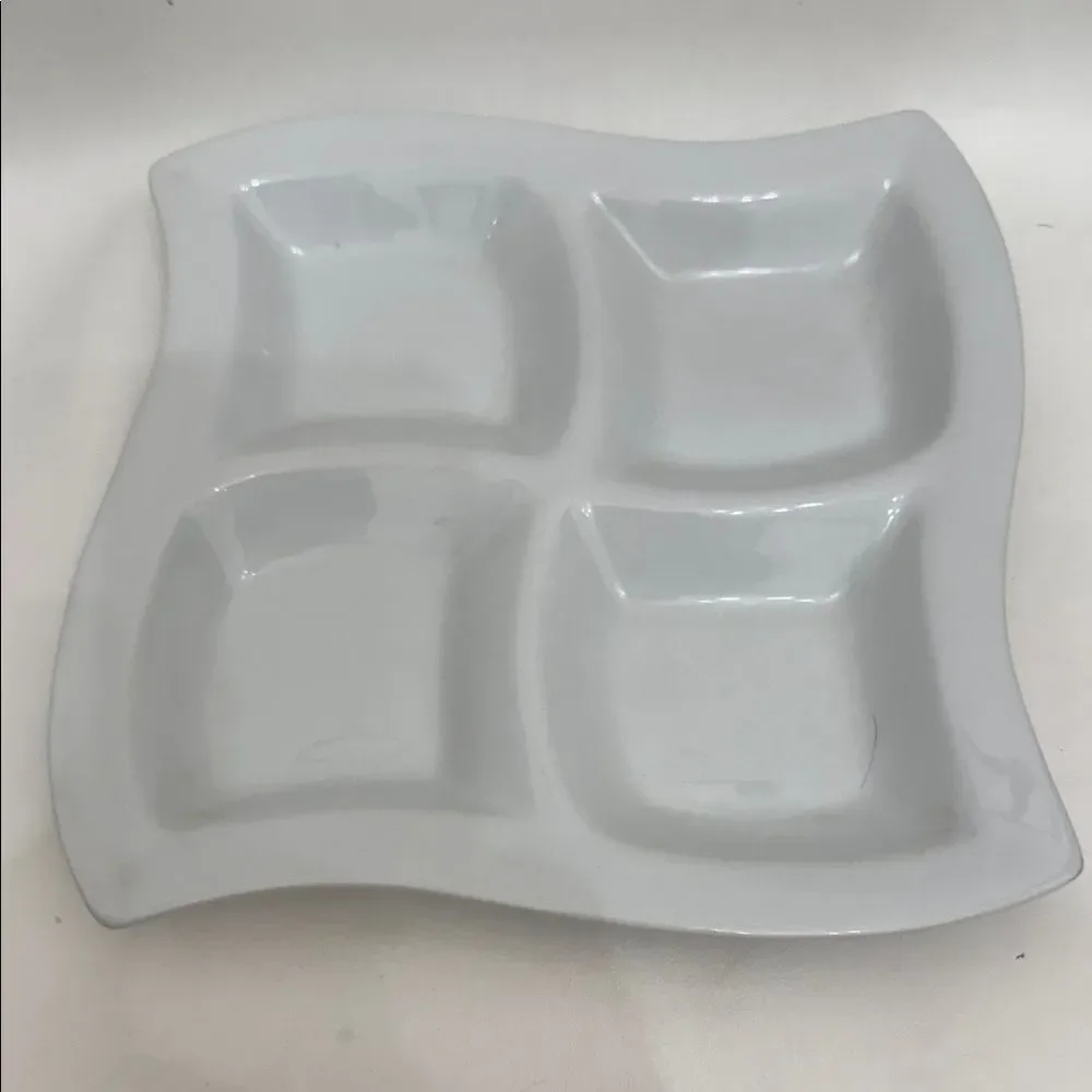 Pier 1 White Wavy Porcelain Quadruple Four Section Serving Platter 10 In Heavy